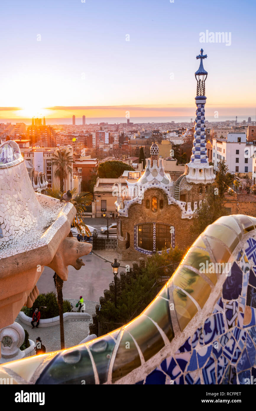 Sunrise a Park Guell, Barcellona, in Catalogna, Spagna Foto Stock