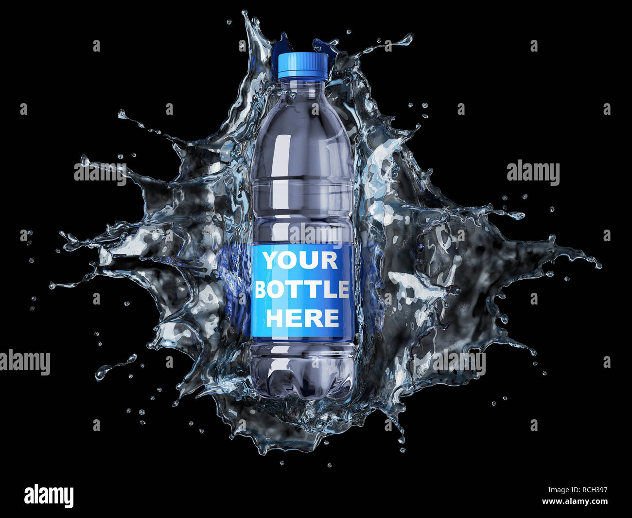 Schizzi di acqua chiara con pet di acqua in bottiglia in mezzo isolato su sfondo nero. La bottiglia può essere tagliata e sostituita con la vostra bottiglia. Clip Foto Stock
