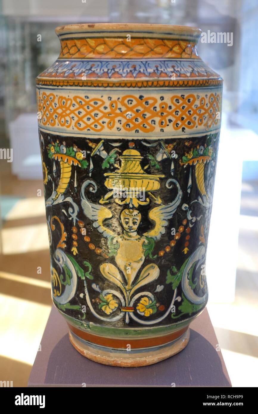 Albarello (farmaco jar), Siena, Italia, 1510-1515, maiolica - California Palace della Legione di Onore Foto Stock