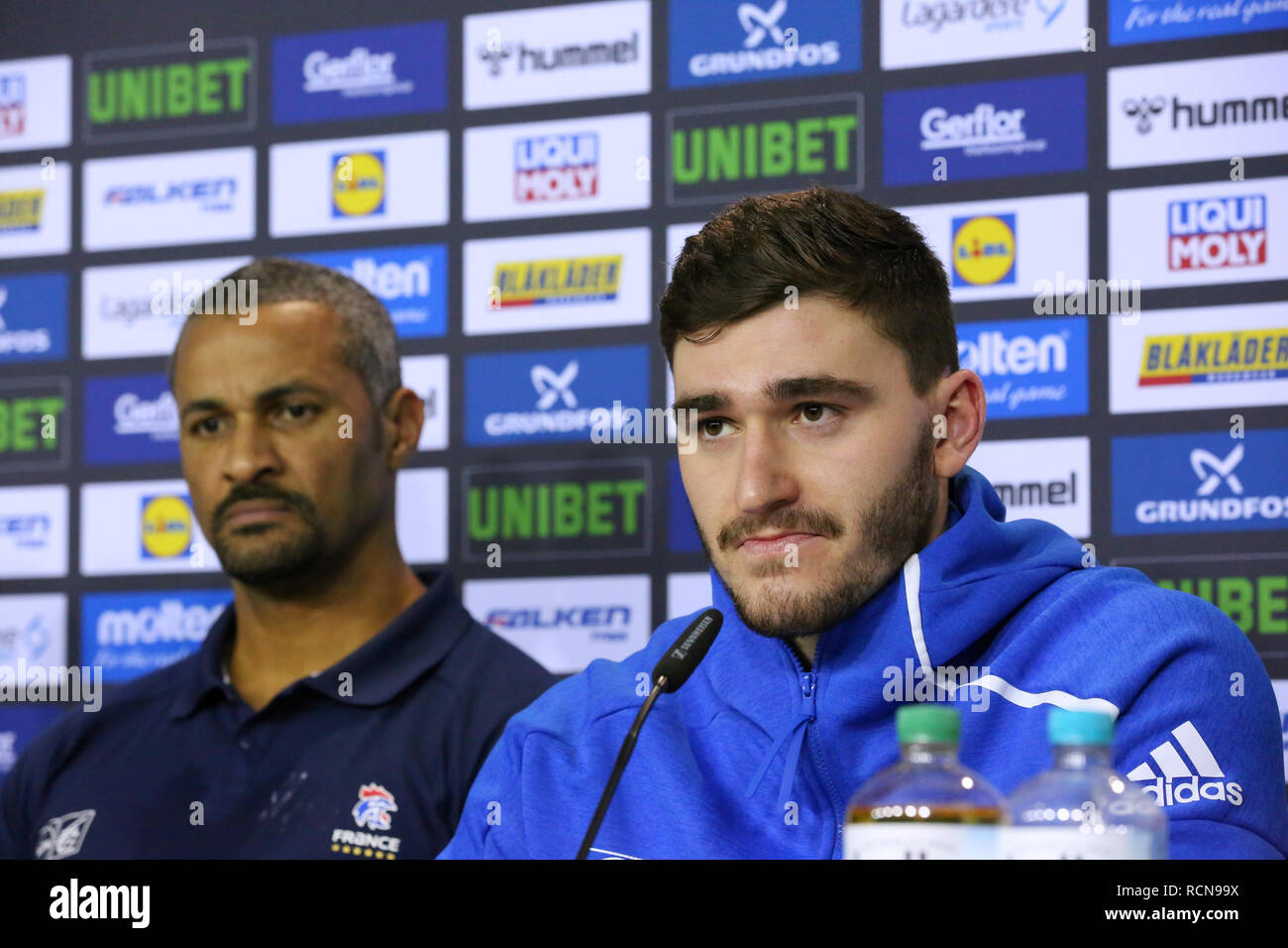 Berlino, Germania. Xv gennaio, 2019.Player Ludovic Fabregas e coach Didier Dinart per la Francia frequentare il post-partita premere conference Credit: Mickael Chavet/Alamy Live News Foto Stock