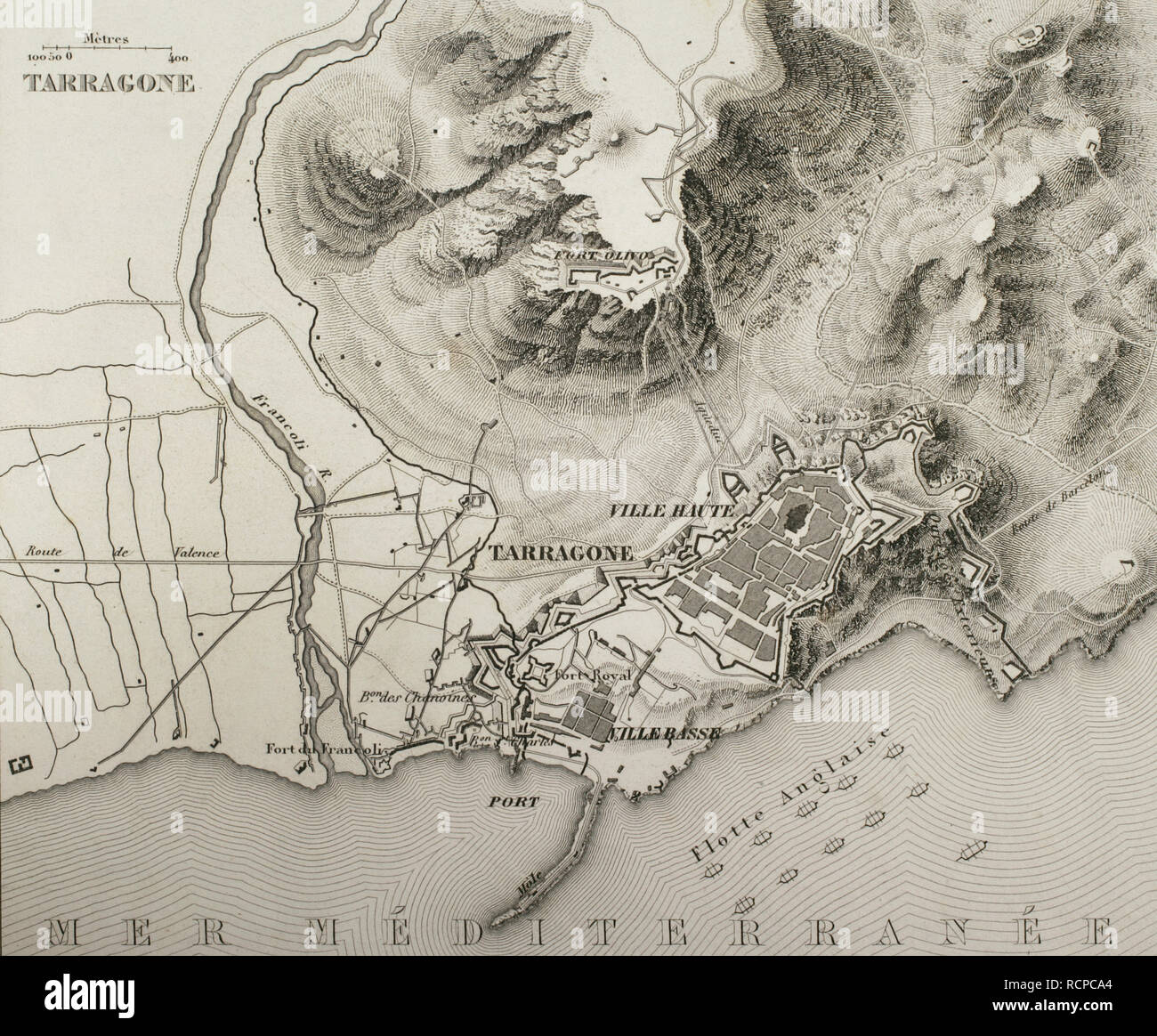 Mappa napoleonica. Assedio di Tarragona (Catalogna, Spagna). Tarragona è stata assediata dal 5 Maggio al 29 giugno 1811. Truppe appartenenti all'esercito francese di Aragona, comandato dal generale Suchet, combatté contro una guarnigione spagnola guidata dal Tenente Generale Juan Senen de Contreras. Un British squadra navale comandata dall'Ammiraglio Edward Codrington molestato i francesi assedianti con il cannone fuoco. La città fu assalito e occupato. La Guerra Peninsulare. Atlas de l'Histoire du Consulat et de l'impero. La storia del consolato e l Impero di Francia sotto Napoleone da Marie Joseph Louis Adolphe Thiers (1797-1877). D Foto Stock