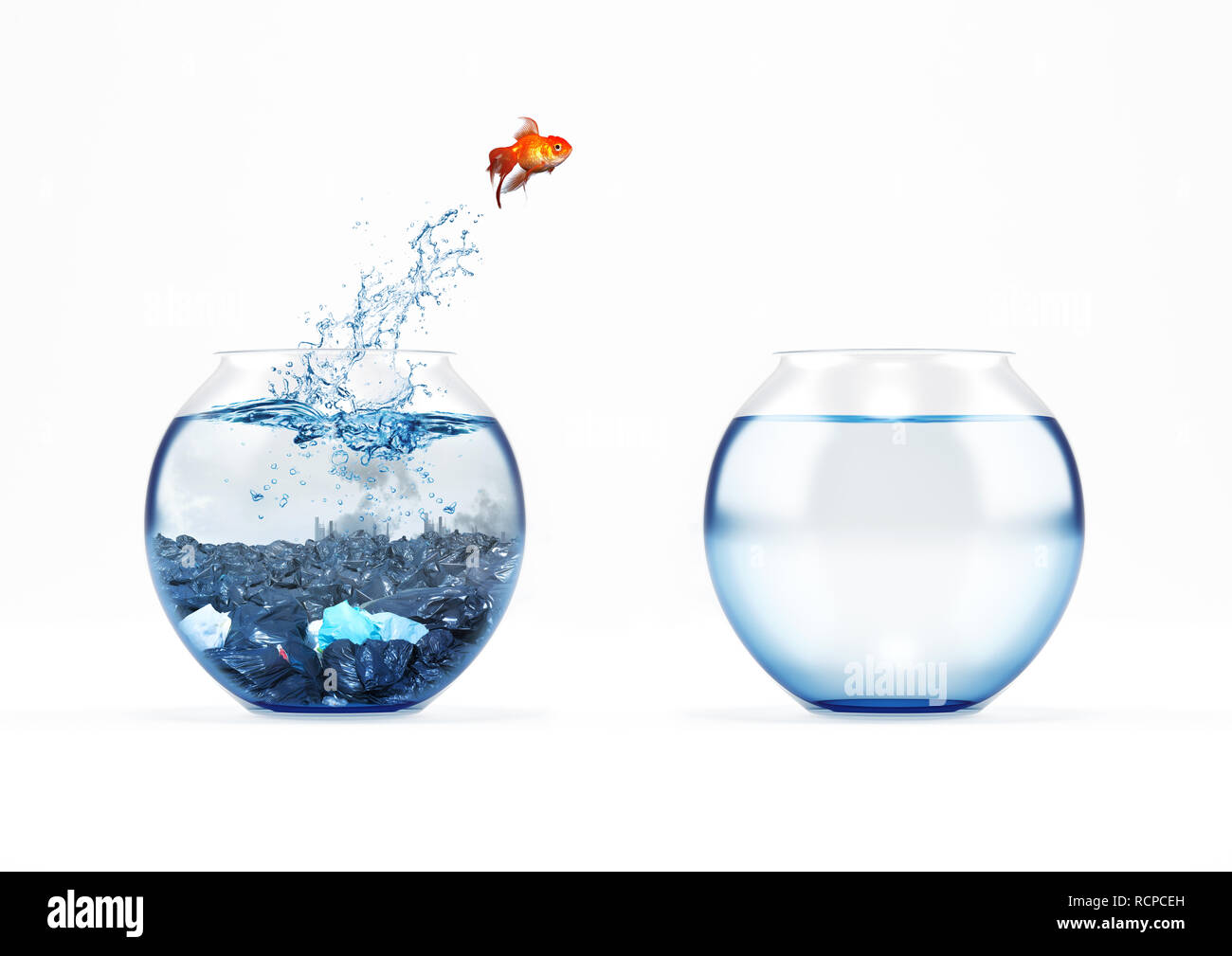 Il miglioramento e il concetto in movimento con un pesciolino che salta da un acquario sporco ad uno pulito Foto Stock