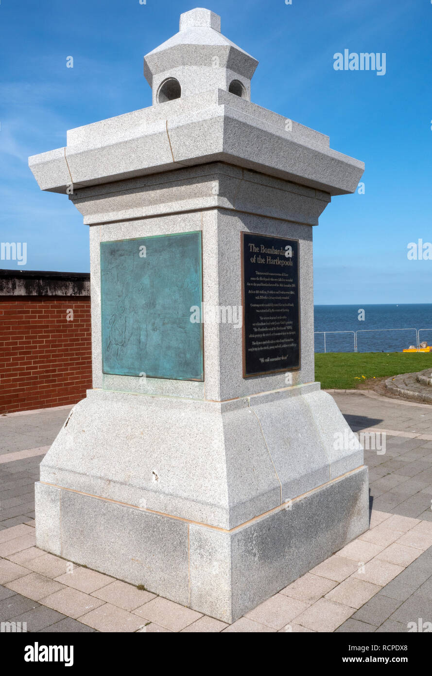 Memoriale di bombardamento a Hartlepool Headland, Hartlepool, County Durham, England, Regno Unito Foto Stock