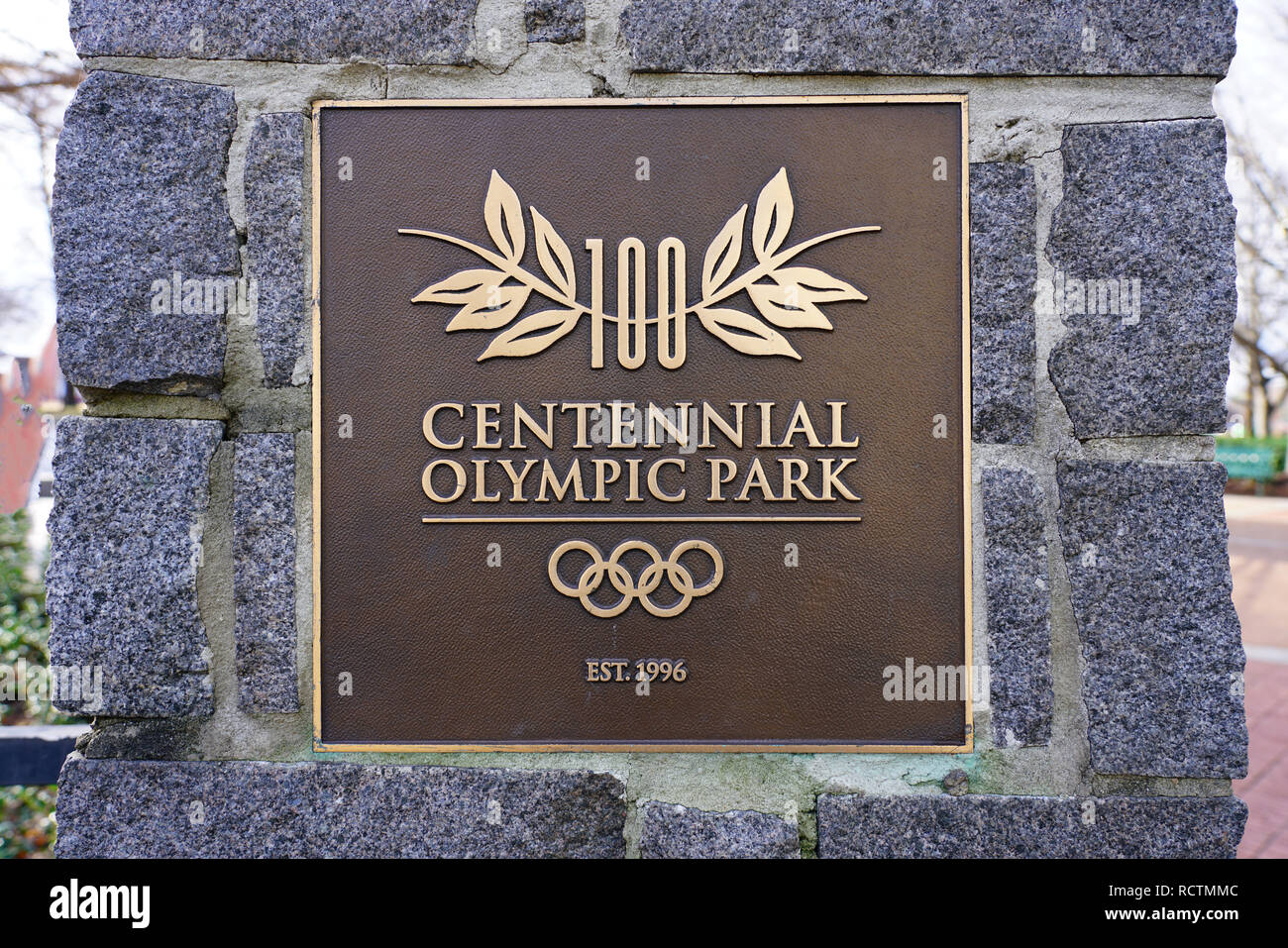 ATLANTA, ga- Vista del Centennial Olympic Park, costruita per il 1996 Olimpiadi di estate, situato nel centro di Atlanta, Georgia. Foto Stock