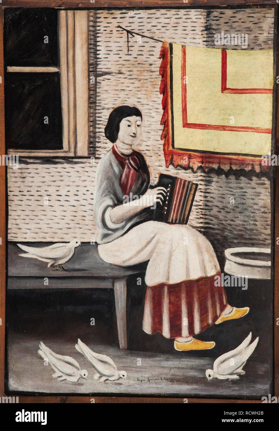 Sona Gorashvili suonare la fisarmonica. Museo: Niko Pirosmanashvili Museum, Mirzaani. Autore: U Pirosmani, Niko. Foto Stock