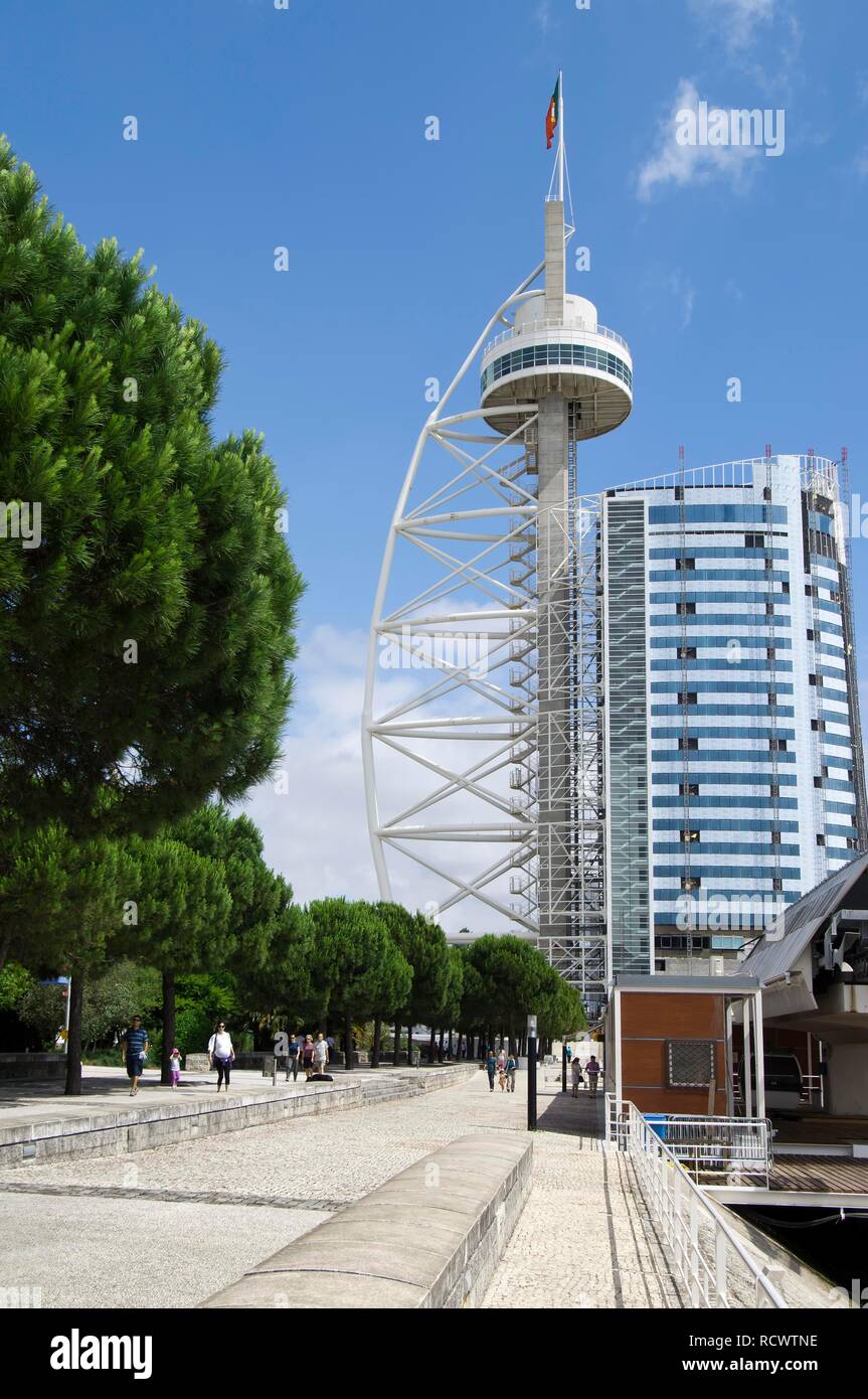 Torre Vasco Da Gama Parque Das Nacoes Parco Delle Nazioni Lisbona Portogallo Europa Foto Stock Alamy