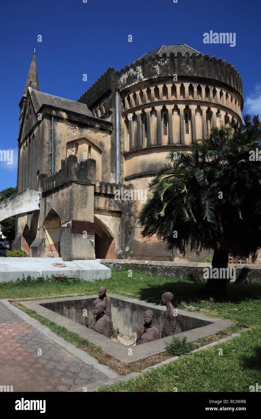 Chiesa anglicana di Cristo, Mkunazini Road, al vecchio mercato di schiavi, Stone Town Zanzibar, Tanzania Africa Foto Stock