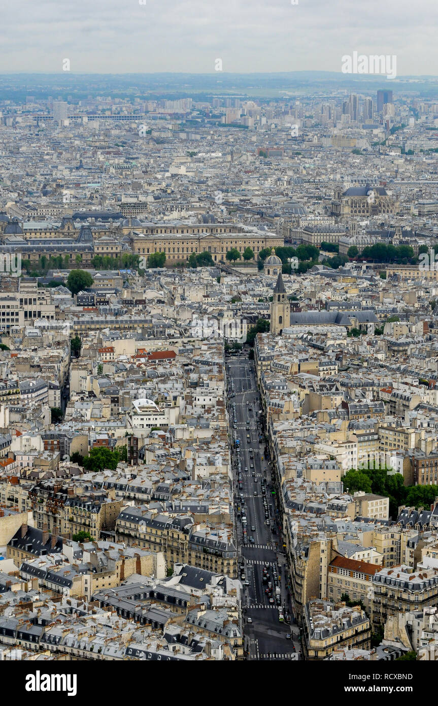 Vista generale della capitale francese visto dalla terrazza della torre di Montparnasse, Parigi, Francia Foto Stock