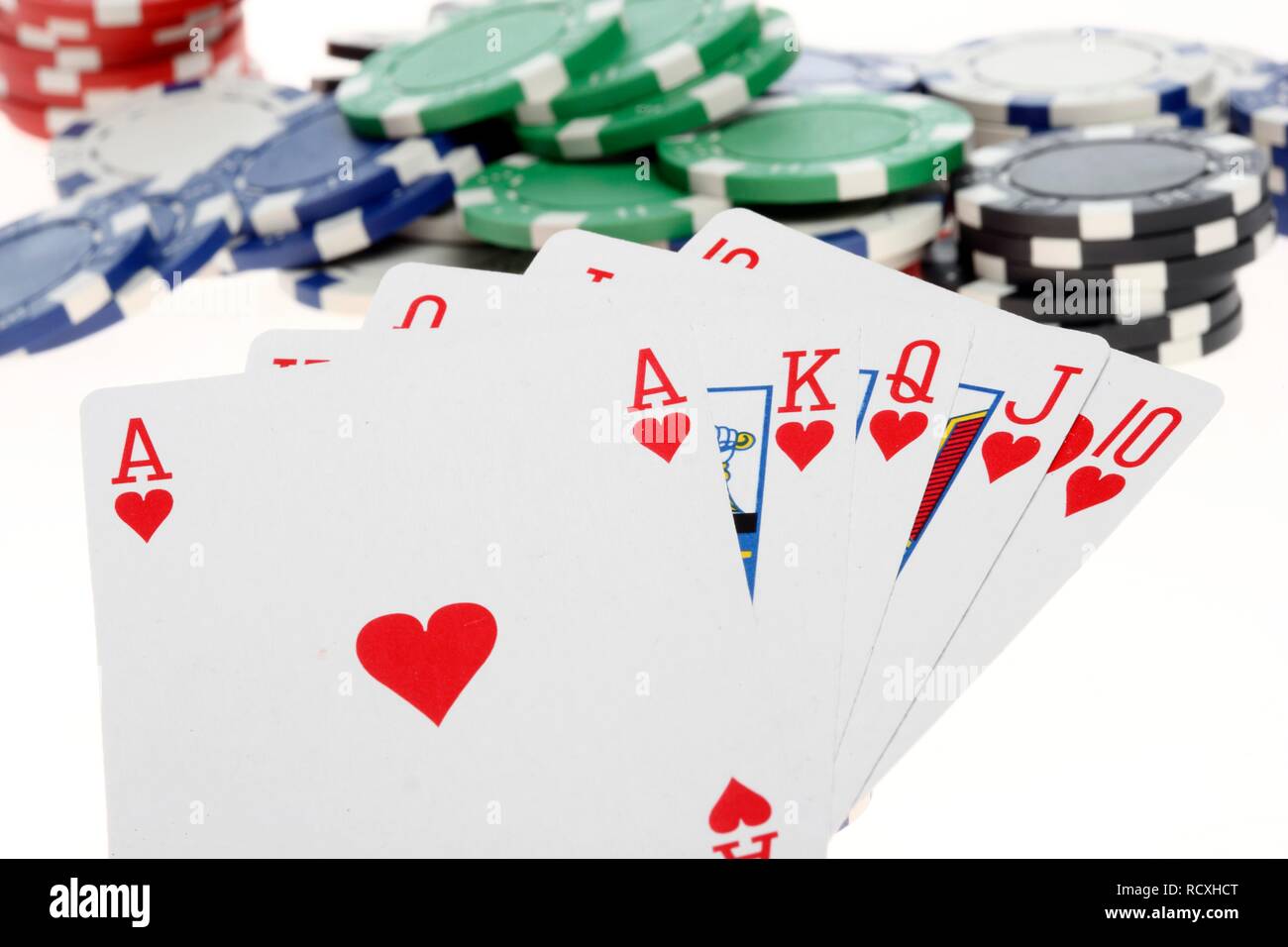 Poker, carte da gioco, gioco chips, token, con valori diversi, la carta più alta combinazione, Royal Flush Foto Stock