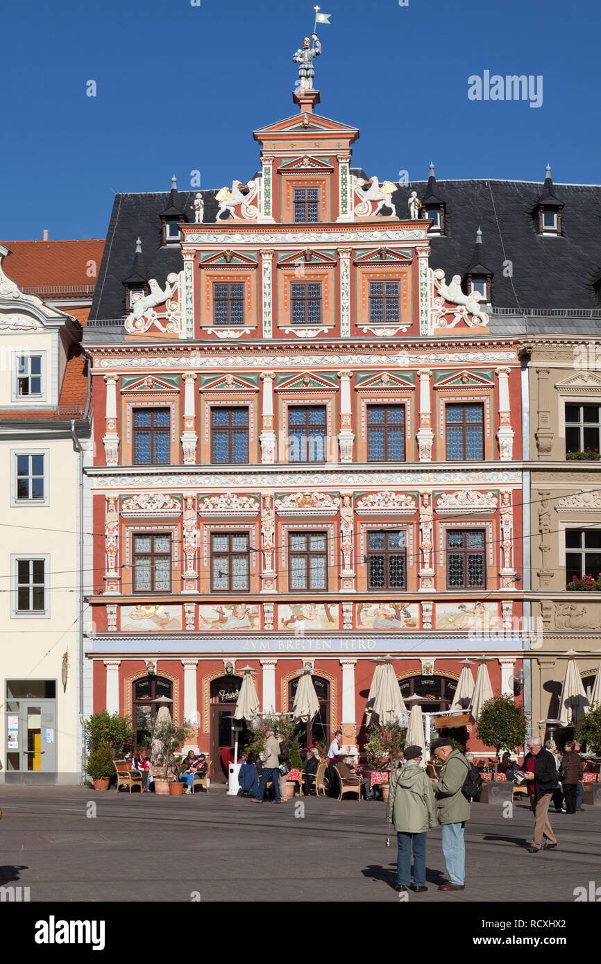 Buergerhaus, burgher house, Zum Breiten Herd ristorante piazza Fischmarkt, Erfurt, Turingia, PublicGround Foto Stock