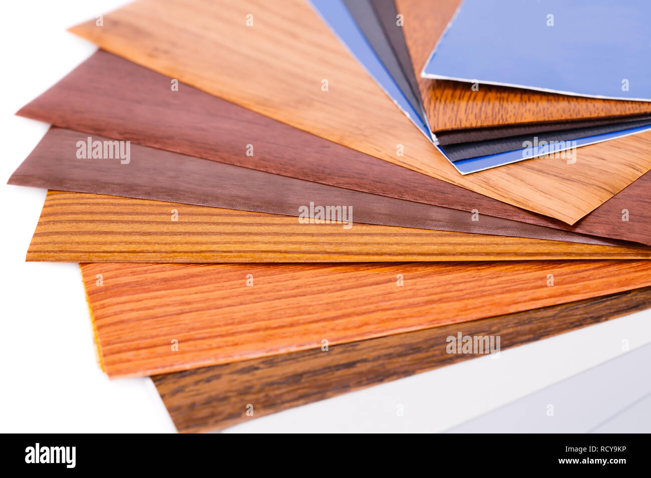 Il rivestimento in legno dei campioni di colore primo piano immagine. Foto Stock