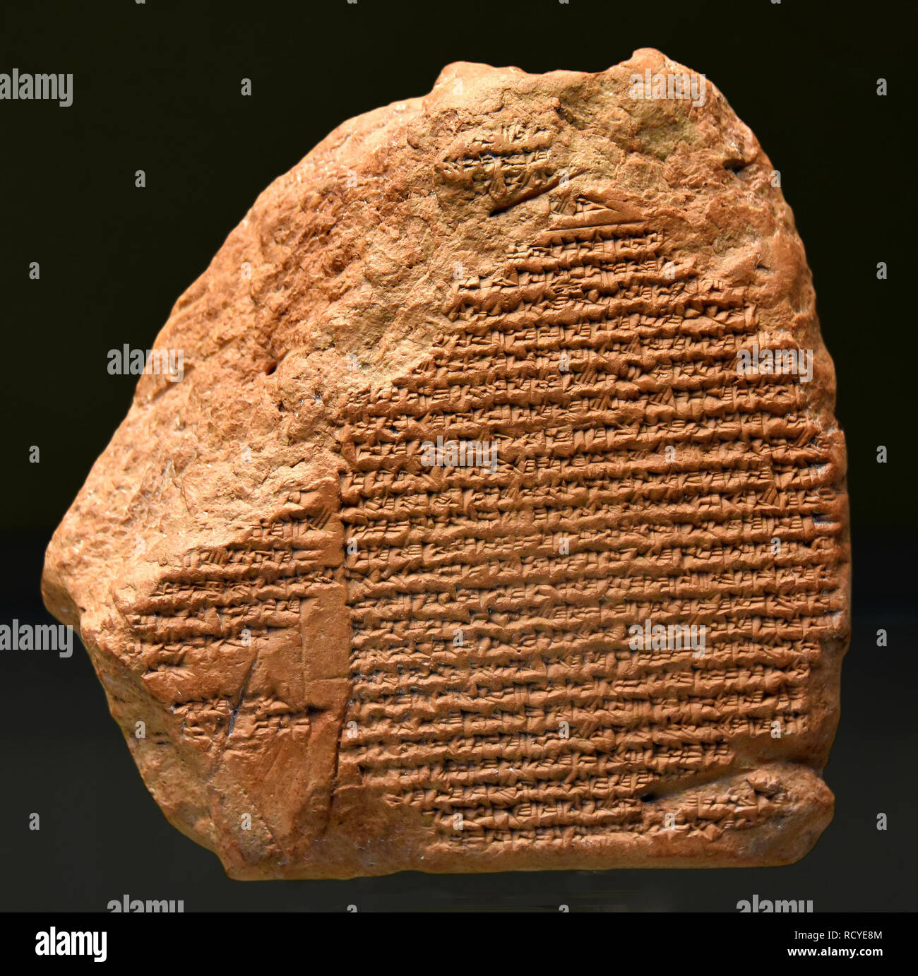 6406. Iscrizione cuneiforme che descrive la resa di Nabonidus' dinastia all'esercito del re Ciro, c. 589 BC. Foto Stock
