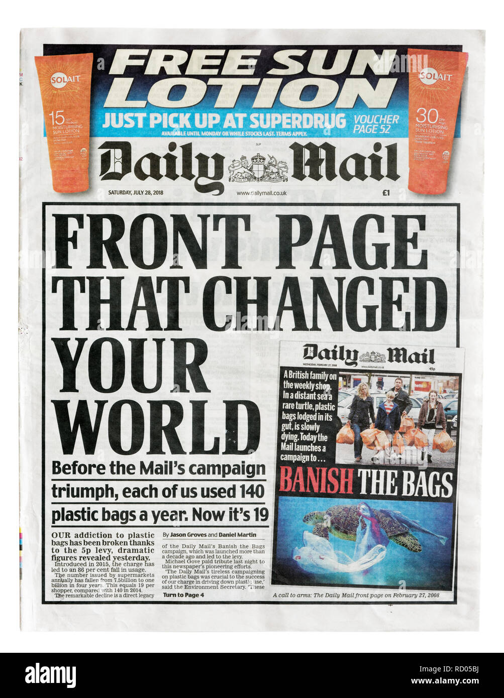 La prima pagina del Daily Mail dal 28 luglio 2018 con la storia della campagna per ridurre l'utilizzo di sacchetti di plastica nel Regno Unito Foto Stock