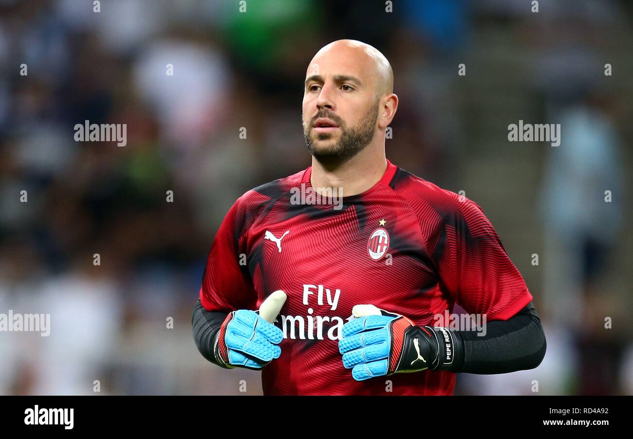 ESCLUSIVA Milano Foto Spada/LaPresse 16 Gennaio 2019 Gedda ( Arabia Saudita ) sport calcio Juventus vs Milano - Supercoppa Italiana 2019 - stadio " King Abdullah Città dello Sport " Nella foto: Reina esclusivo a Milano Foto Spada/LaPresse gennaio 16 , 2019 Jeddah (Arabia Saudita ) sport soccer Juventus vs Milano - Super Coppa Italiana 2019 - stadium " King Abdullah Città dello Sport " nel pic: Reina Foto Stock