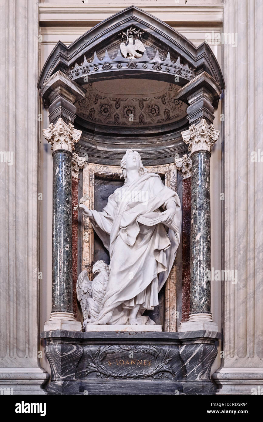 Roma, la statua di San Bartolomeo in San Giovanni in Laterano (Basilica di San Giovanni in Laterano) Foto Stock