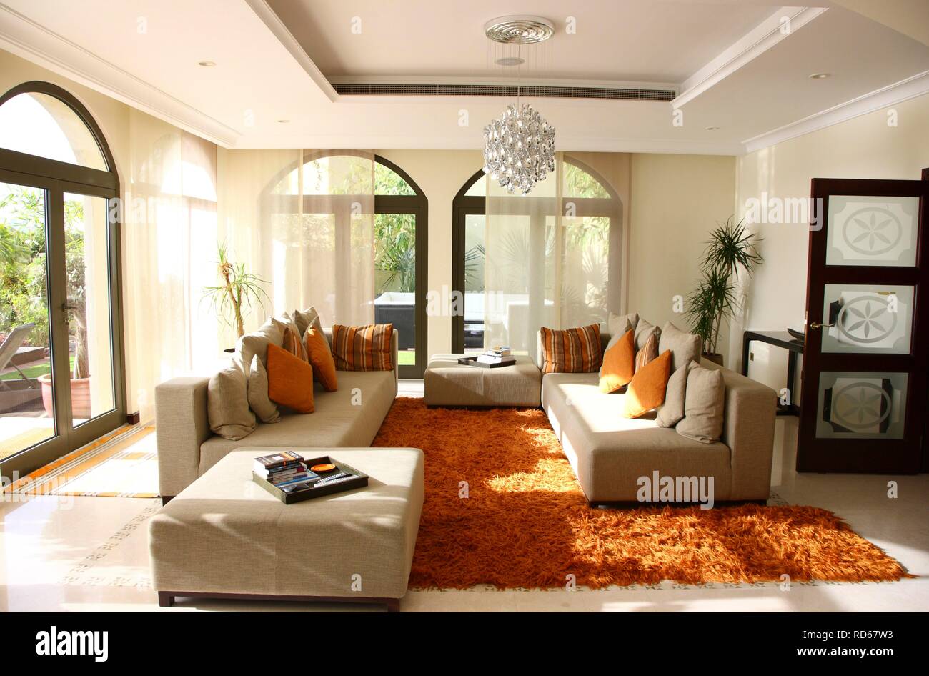 Villa privata sul Palm Jumeirah, disponibile anche per affitto come una vacanza di lusso home, Dubai, Emirati Arabi Uniti, Medio Oriente Foto Stock