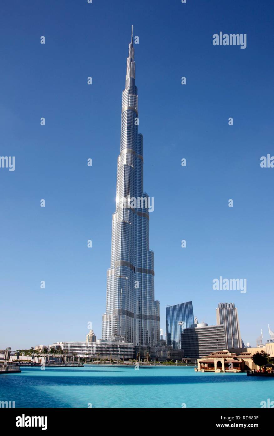 Il Burj Khalifa, l'edificio più alto del mondo, Dubai, Emirati Arabi Uniti, Medio Oriente Foto Stock