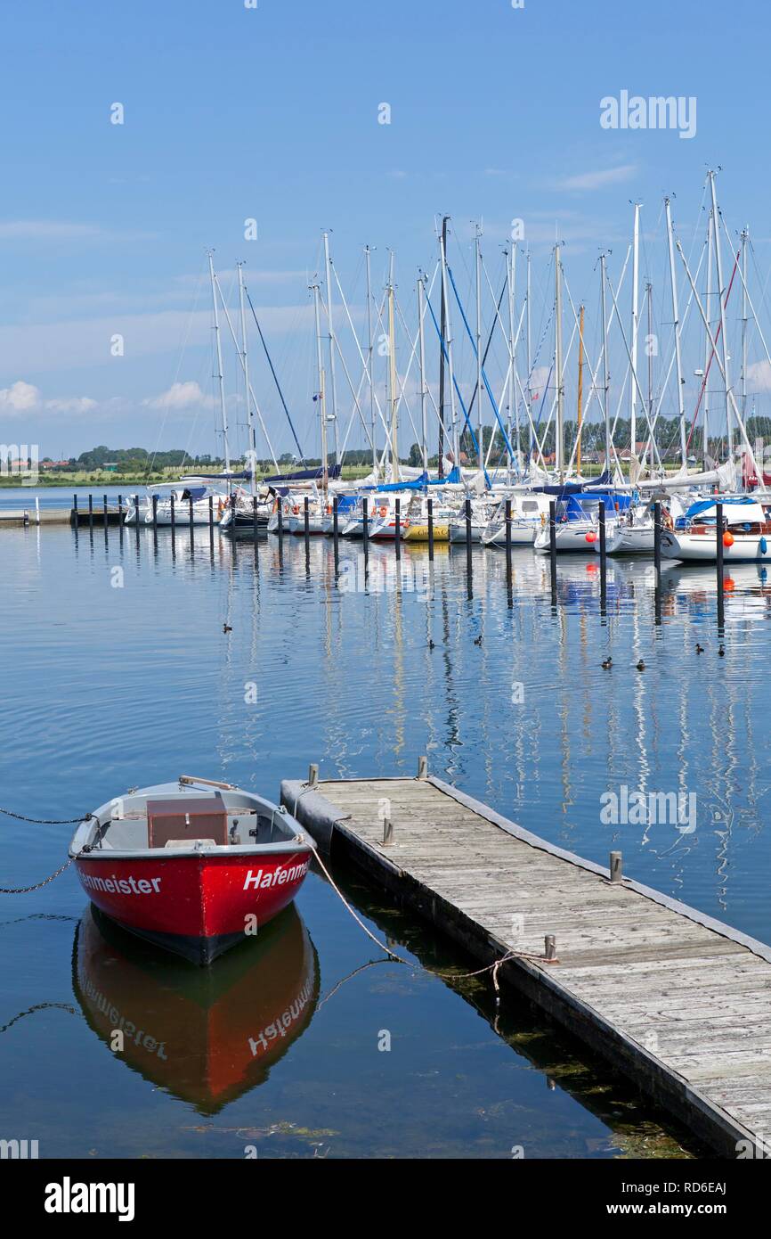 Marina, Burgtiefe, Fehmarn island, Schleswig-Holstein, PublicGround Foto Stock