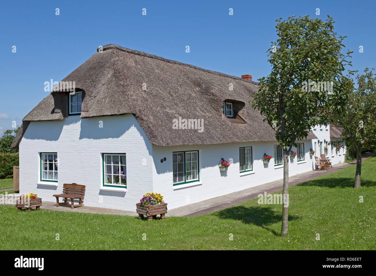 Casa di paglia, Pellworm, Nord Friesland, Schleswig-Holstein, PublicGround Foto Stock