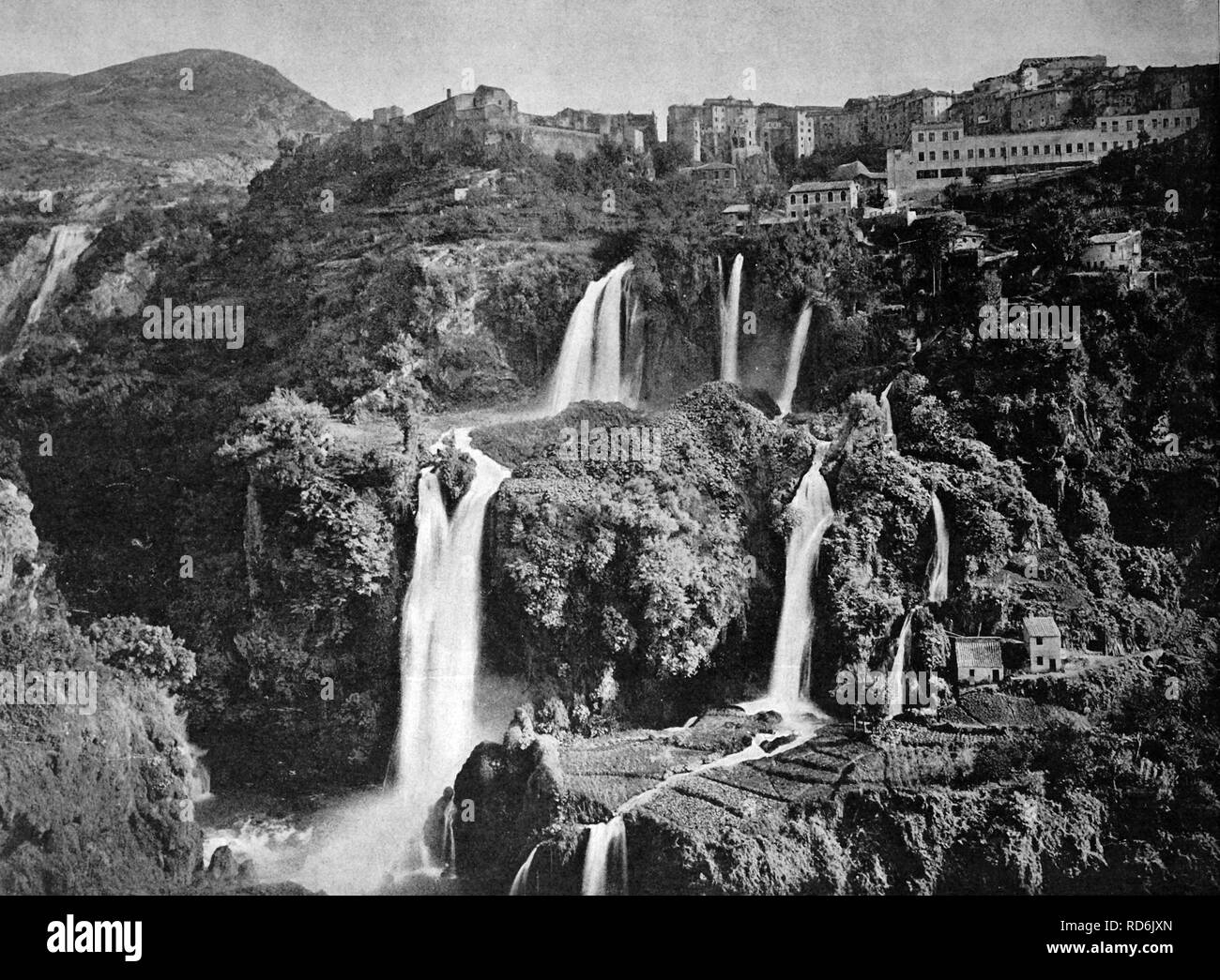Uno dei primi autotypes dai Giardini di Tivoli, Italia, fotografia storica, 1884 Foto Stock