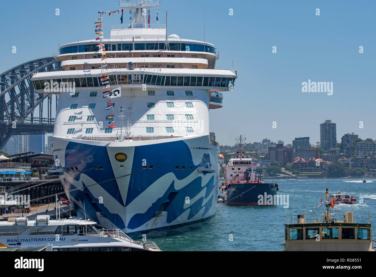 Sydney Australia, 12 Gennaio 2019: Princess Cruises nave più recente, maestoso principessa ormeggiata al Terminal Internazionale, Circular Quay Sydney Harbour. Foto Stock