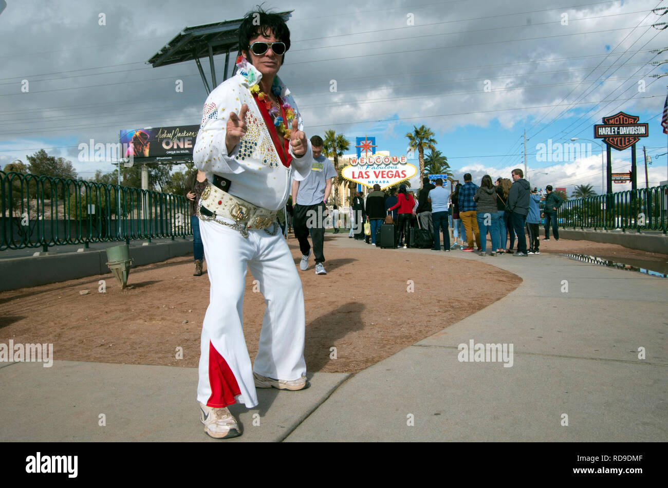 Elvis Presley imitatori può essere trovato in molti luoghi turistici intorno a Las Vegas. Suggerimento di essi per ottenere un'immagine. Foto Stock