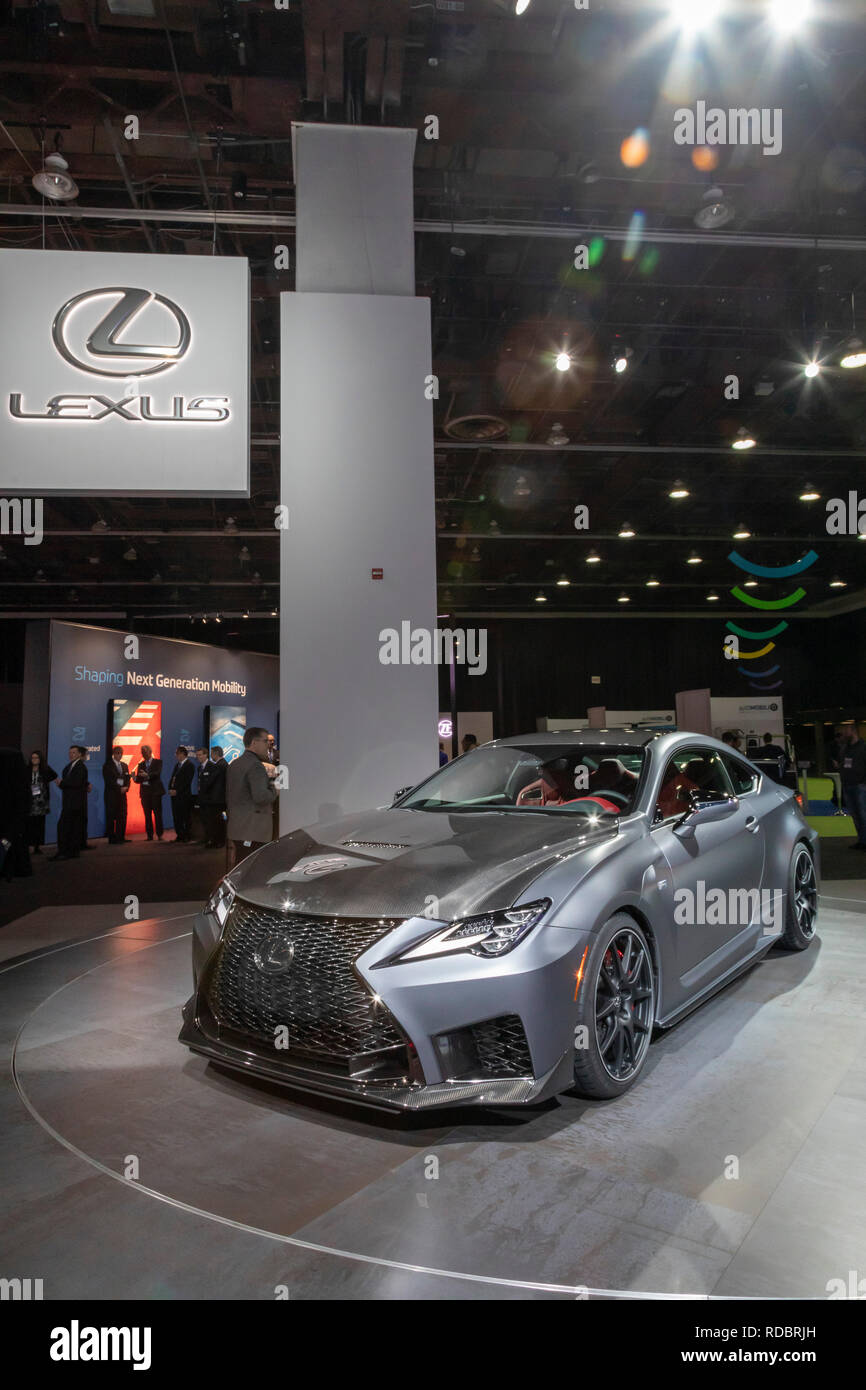 Detroit, Michigan - Lexus RCF sul display al North American International Auto Show. Foto Stock