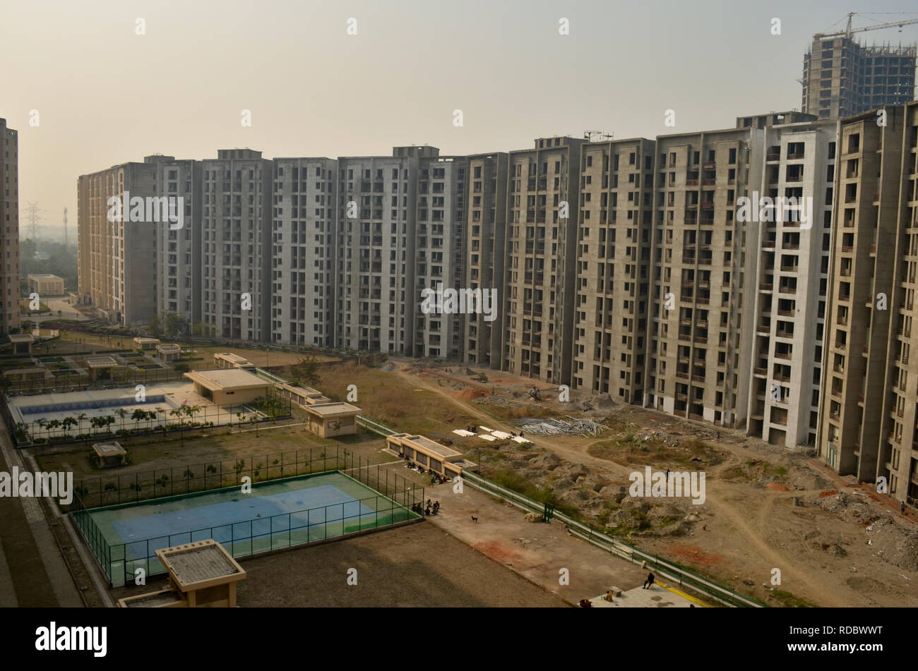 In costruzione multipiano edificio residenziale complesso in Delhi, Navi Mumbai, Jaipur, Pune, Calcutta, Mumbai, Gurgaon, maggiore Noida, Bangalore Foto Stock