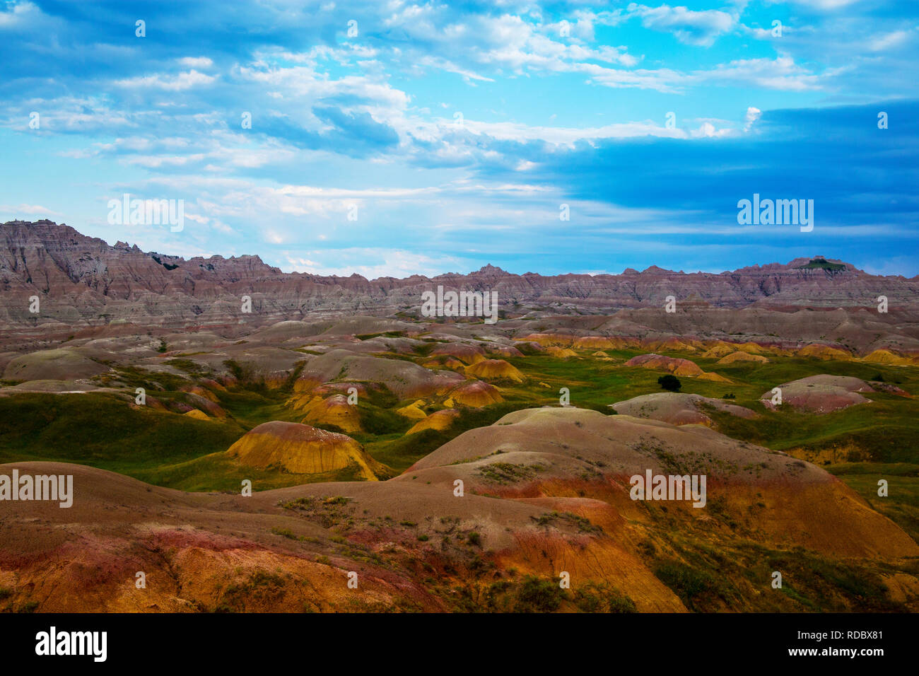 Erodendo le texture del Parco nazionale Badlands South Dakota, Buffalo Gap Praterie Foto Stock