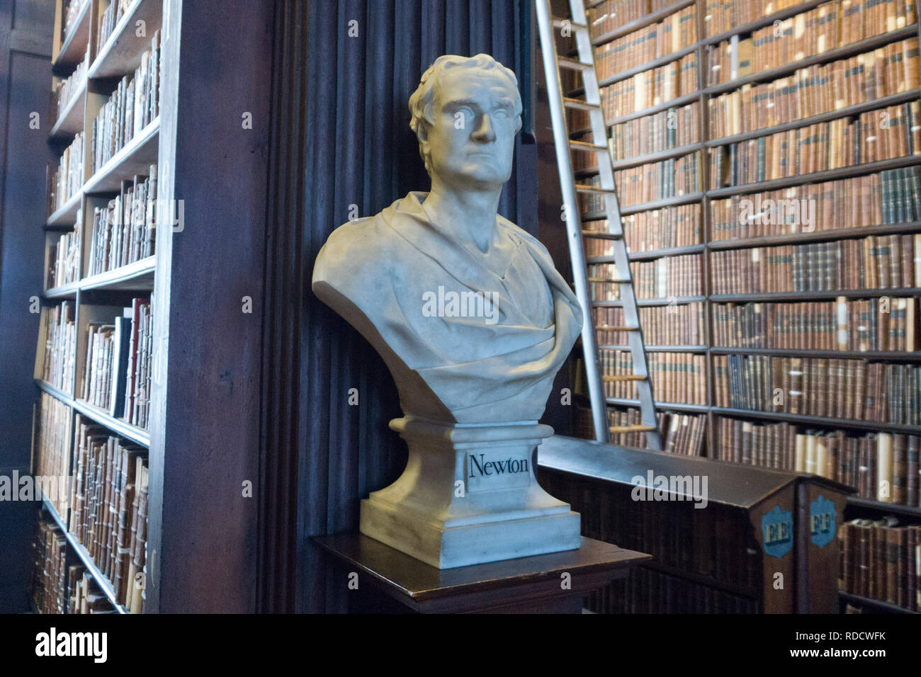 La sala lunga nella biblioteca del Trinity College di Dublino. 15.01.2019 Foto Stock