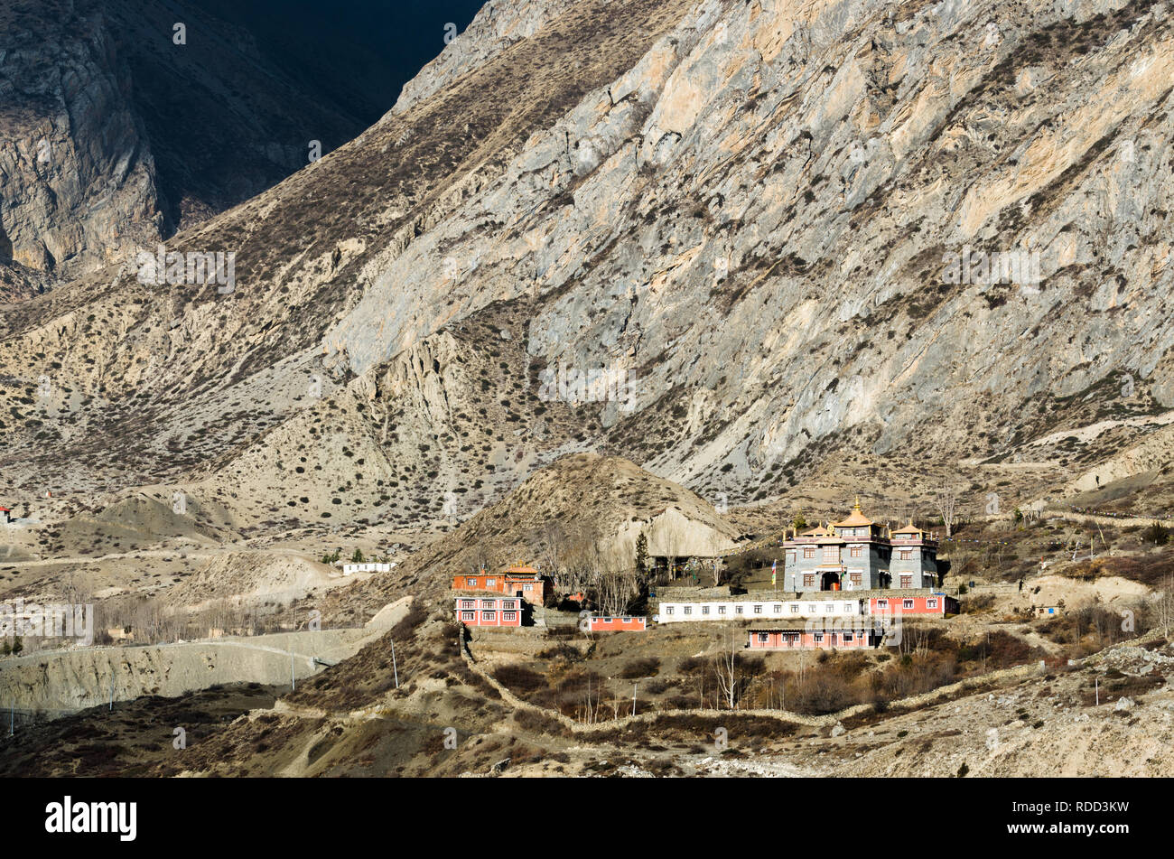 Gompa buddista o il monastero di Muktinath, Circuito di Annapurna, Nepal Foto Stock