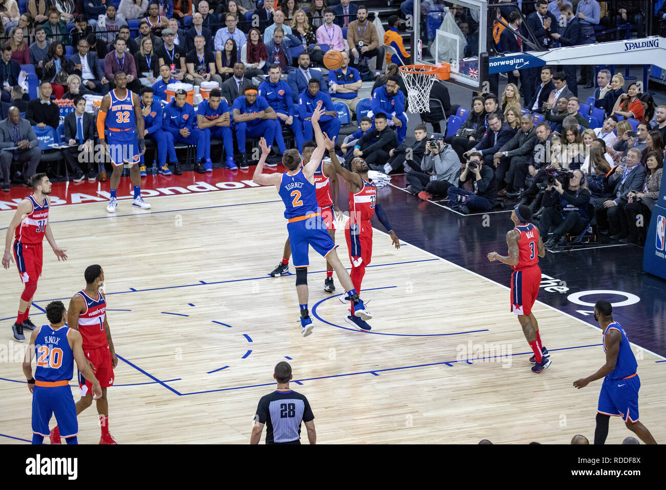 Londra, Regno Unito. 17 gen 2019. Londra NBA Game 2019 Washington Wizards vs. New York Knicks all'Arena O2, Regno Unito, Credito: Jason Richardson/Alamy Live News Foto Stock