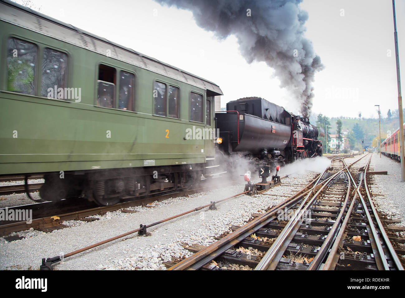 Il vecchio treno a vapore alla stazione ferroviaria di Nova Gorica, in Slovenia Foto Stock