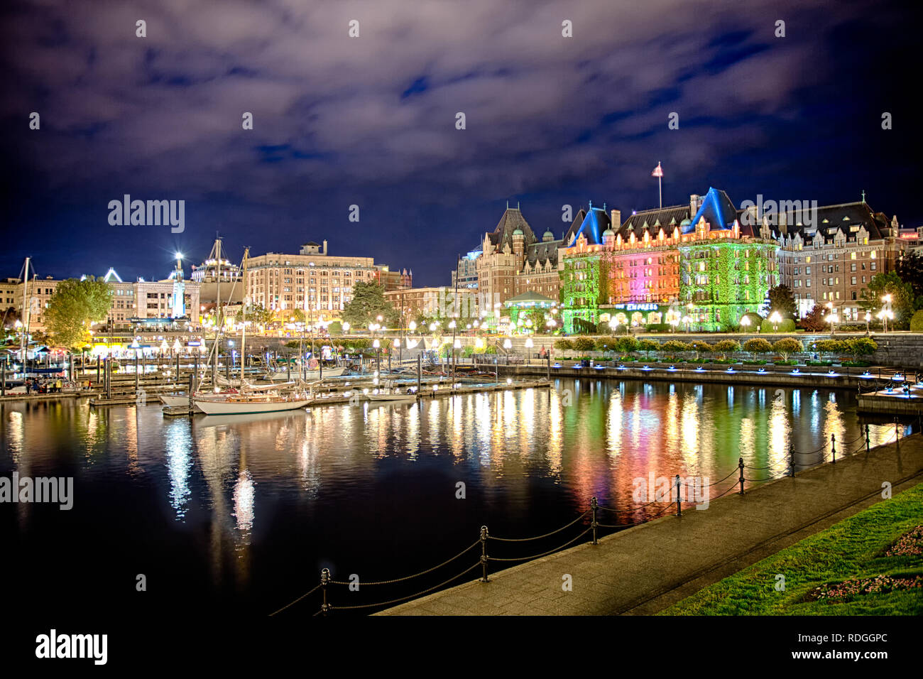 Vista del bellissimo porto di Victoria, l'isola di Vancouver, BC, Canada Foto Stock