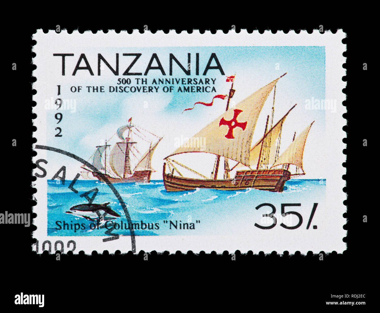 Francobollo dalla Tanzania raffigurante la Nina, nave da Columbus; flotta, il cinquecentesimo anniversario della scoperta del nuovo mondo Foto Stock
