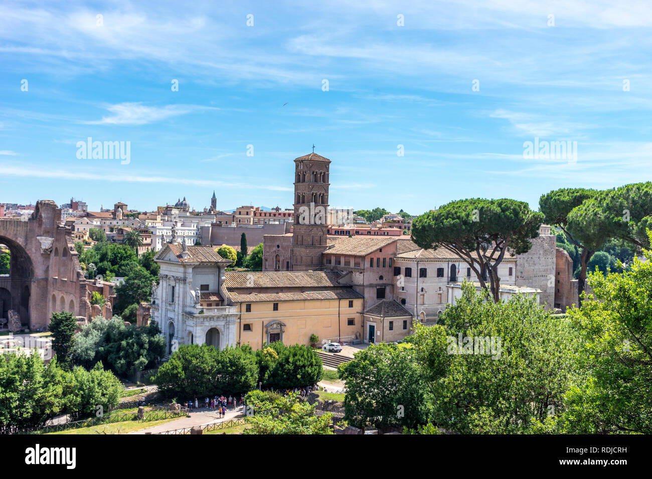 Roma, Italia - 24 Giugno 2018: le antiche rovine della Basilica di Massenzio al Palatino Hills, Foro Romano a Roma Foto Stock