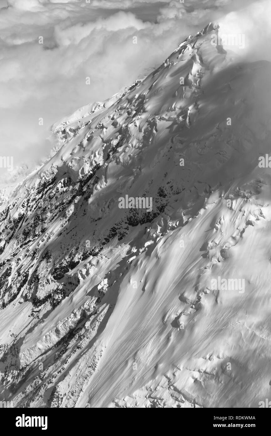 Un voli panoramici tour è uno dei modi più spettacolari per visualizzare Monte McKinley, la gamma in Alaska e i ghiacciai circostanti, Parco Nazionale di Denali Foto Stock