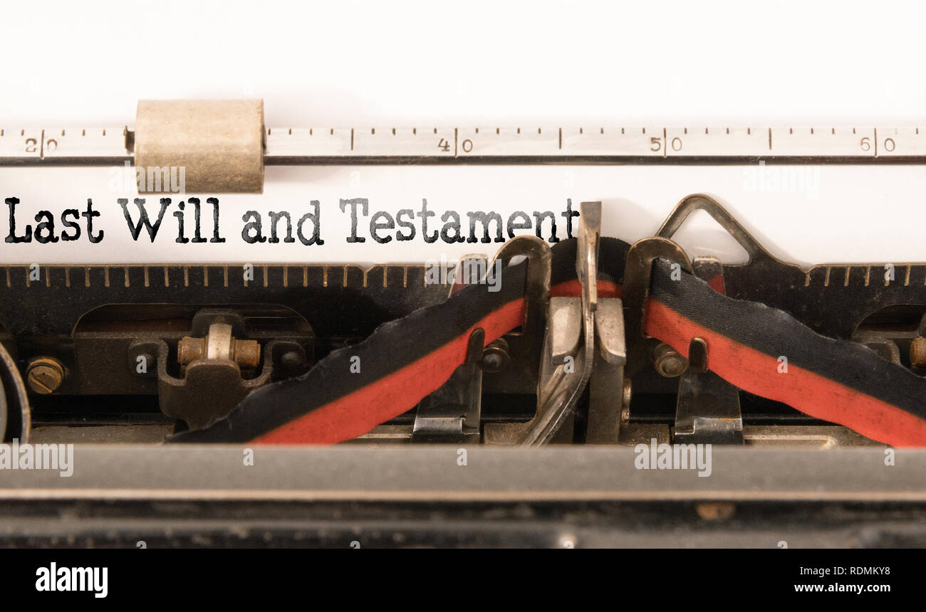 Parole ultima volontà e testamento scritto sulla macchina da scrivere vintage Foto Stock