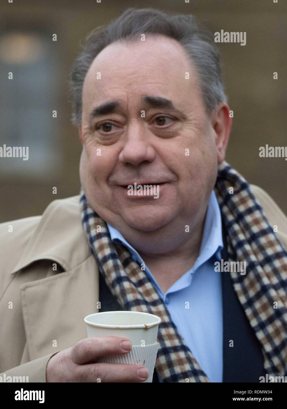 MPs su College Green per interviste, Westminster. Dotato di: Alex Salmond dove: Londra, Regno Unito quando: 18 Dic 2018 Credit: Wheatley/WENN Foto Stock