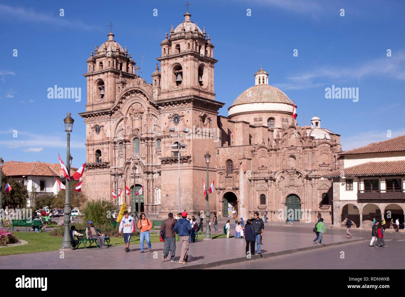 La Iglesia de La Compania de Jesus chiesa, Plaza Mayor, Cuzco, Cusco, Perù, Sud America Foto Stock
