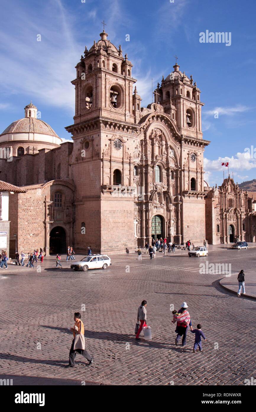 La Iglesia de La Compania de Jesus chiesa, Plaza Mayor, Cuzco, Cusco, Perù, Sud America Foto Stock