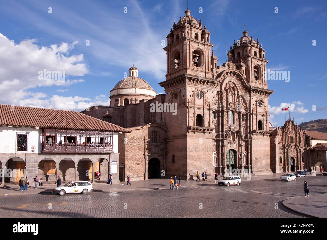 La Iglesia de La Compania de Jesus chiesa, Plaza Mayor, Cuzco, Cusco, Perù, Sud America Foto Stock