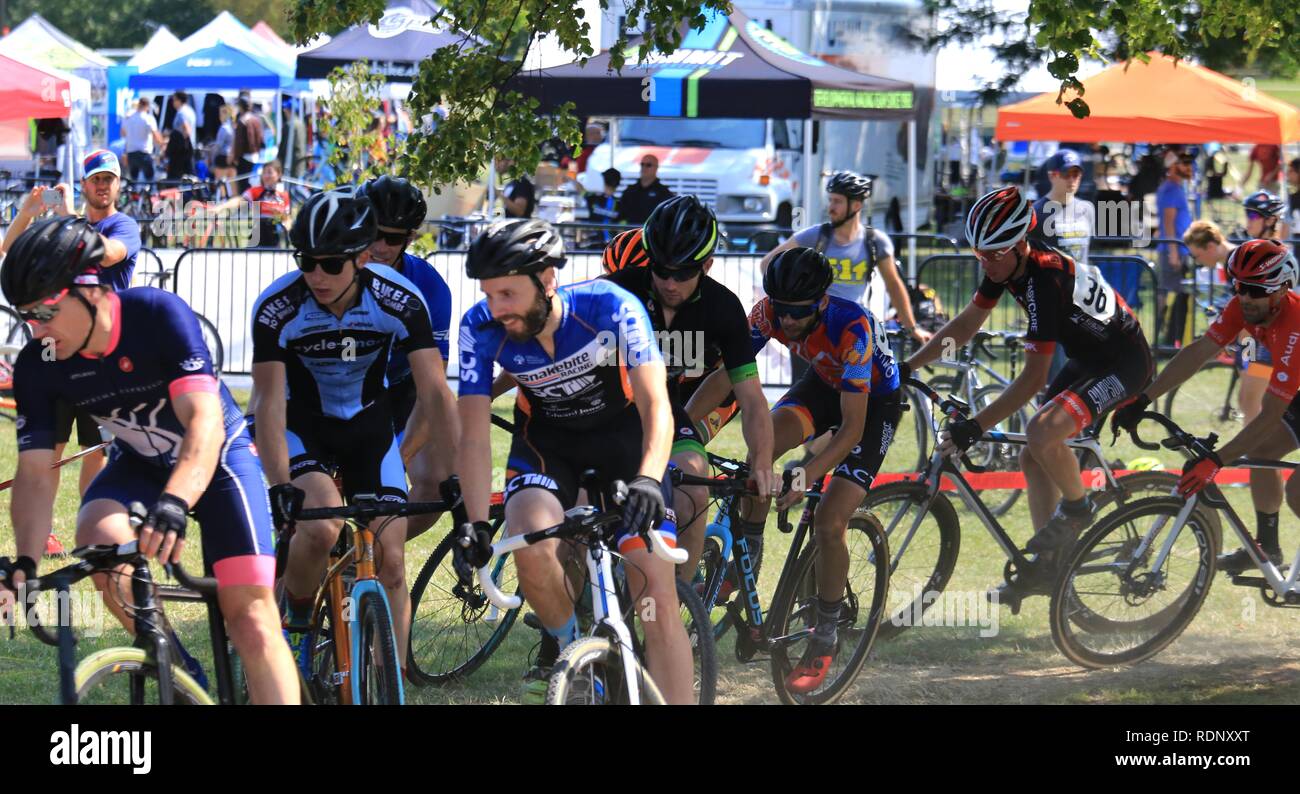 Pro ciclocross gara fuoristrada Foto Stock