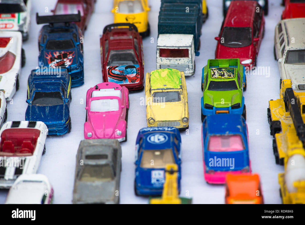 Matchbox cars. Vienna Naschmarkt Linke Wienzeile mercato delle pulci Mercato antiquario. Austria. Foto Stock