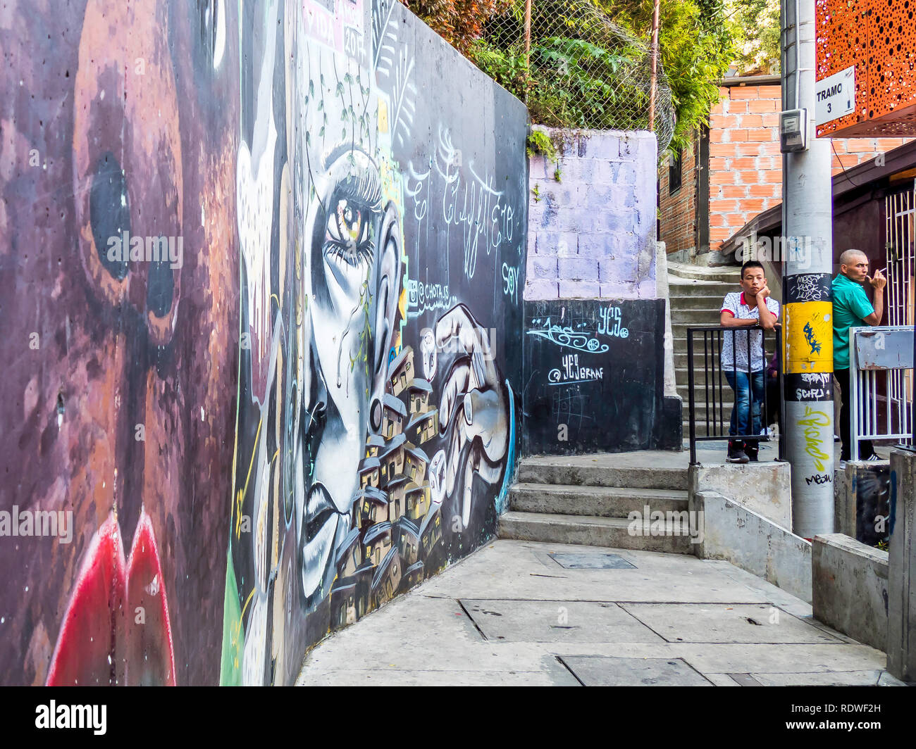 23 dic 2018, Medellin in Colombia - Arte di strada in Comuna 13 a Medellin Foto Stock
