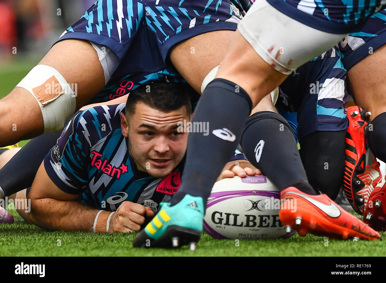 19 gennaio 2019, Sixways Stadium, Worcester, Inghilterra; European Challenge Cup, Worcester vs Stade Francais ; Julien Delbouis di Stade Francais Paris in corrispondenza del fondo di un ruck Credito: Craig Thomas/news immagini Foto Stock
