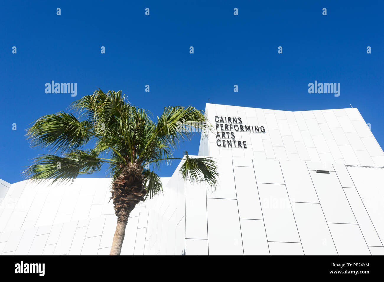 Il recentemente aperto Cairns Performing Arts Center, Cairns, estremo Nord Queensland, QLD, FNQ, Australia Foto Stock