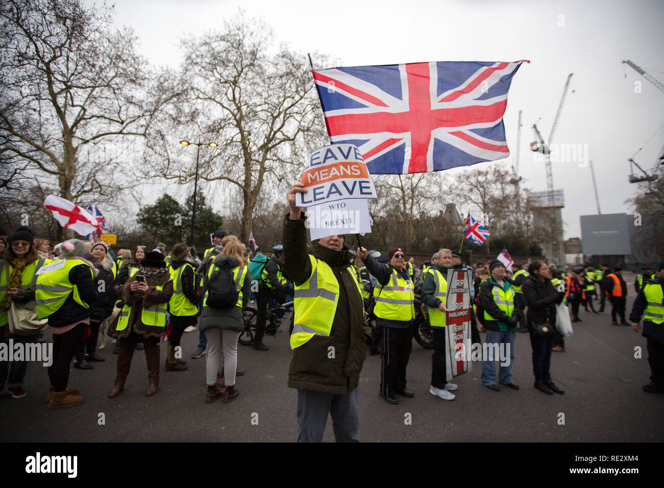 Londra, Regno Unito. 19 gen 2019. Giubbotto giallo protsters marzo intorno a Londra Credito: George Wright Cracknell/Alamy Live News Foto Stock