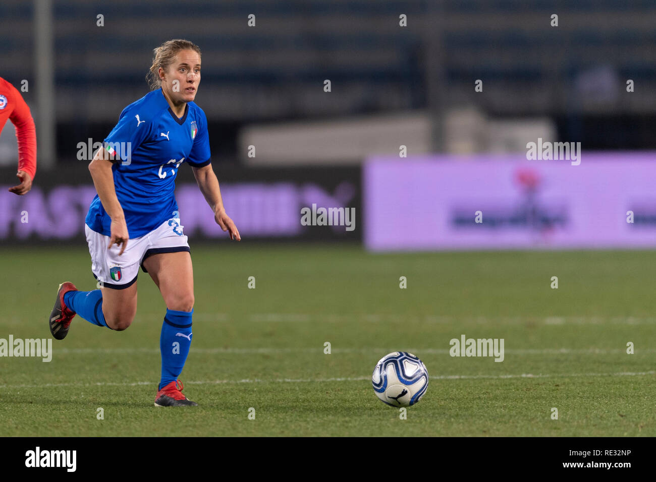 Valentina Cernoia (Italia) durante la Francia 2019 Fifa femminile di Coppa del mondo i qualificatori amichevole match tra Italia 2-1 Cile al Carlo Castellani Stadium on gennaio 218, 2019 a Empoli, Italia. Credito: Maurizio Borsari/AFLO/Alamy Live News Foto Stock