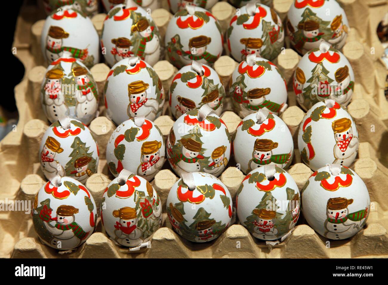 Tutto l'anno la vendita delle uova di Pasqua, Natale uova come decorazioni, Salisburgo, Austria, Europa Foto Stock